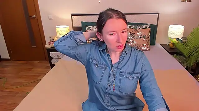 CatherineWalls online show from 05.19.26