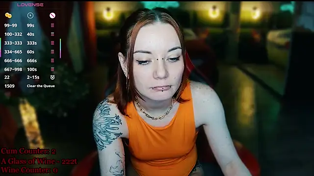 MaxPhoenixx online show from 04.12.26