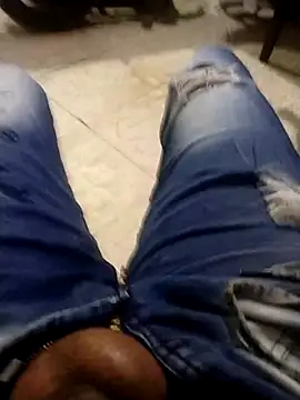 Lachuchaenlacara1988 online show from 01.29.25