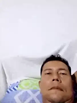 Lachuchaenlacara1988 online show from 02.24.26