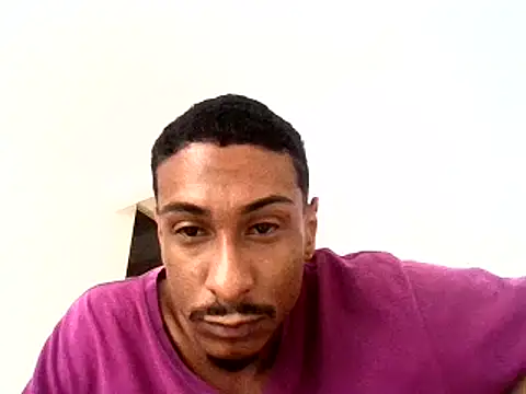 Snapshot of mellow_smoke chatting on 05.08.26 mellow smoke online show from 05.08.26