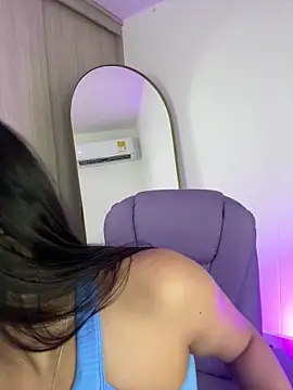 Snapshot of vicky_rachell chatting on 02.19.25 vicky rachell online show from 02.19.25