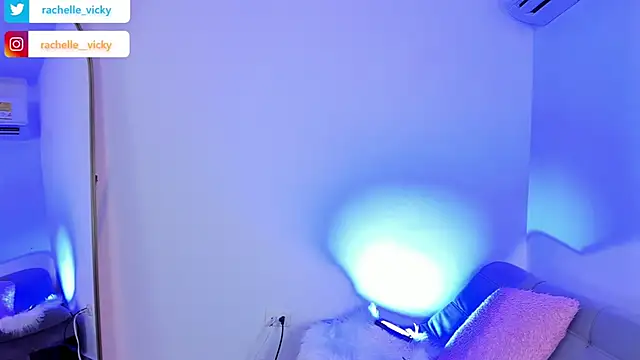 Snapshot of vicky_rachell chatting on 02.28.25 vicky rachell online show from 02.28.25