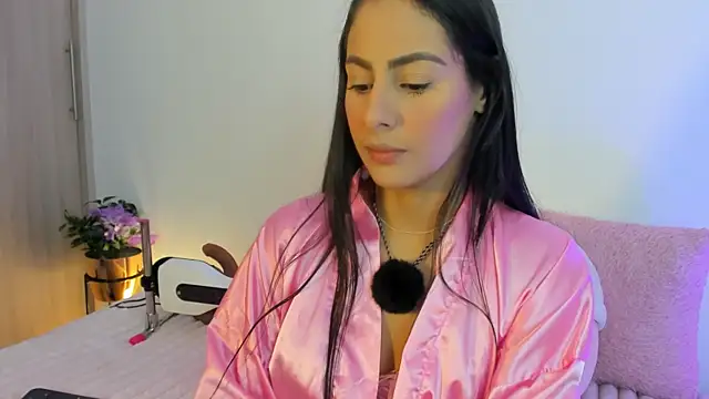 Snapshot of vicky_rachell chatting on 09.21.25 vicky rachell online show from 09.21.25