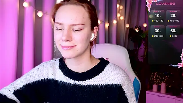 Snapshot of Ramona___ chatting on 01.07.25 Ramona online show from 01.07.25