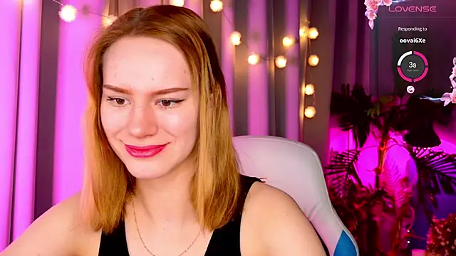 Snapshot of Ramona___ chatting on 01.16.25 Ramona online show from 01.16.25