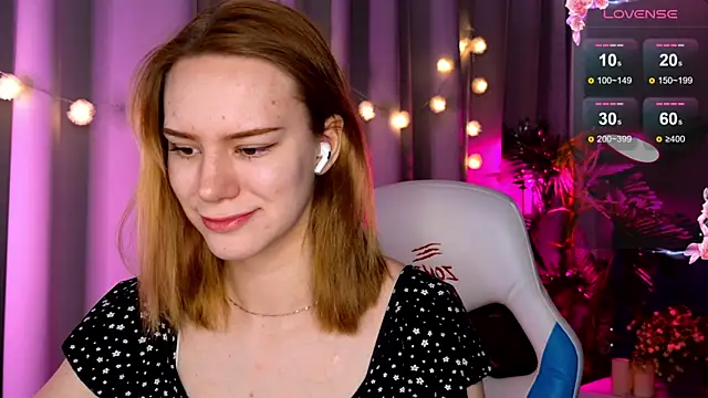 Snapshot of Ramona___ chatting on 01.23.25 Ramona online show from 01.23.25