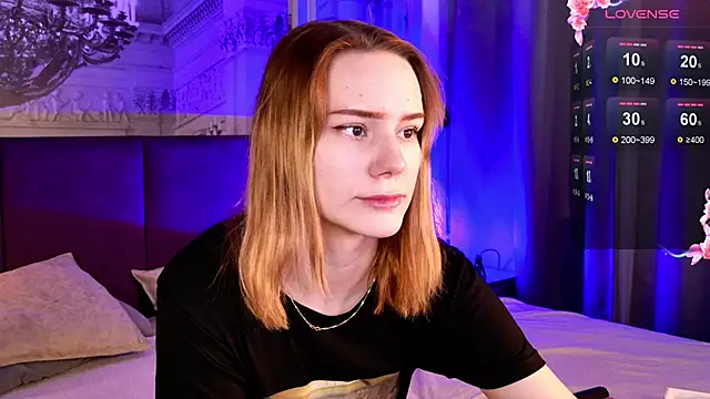 Snapshot of Ramona___ chatting on 02.01.25 Ramona online show from 02.01.25