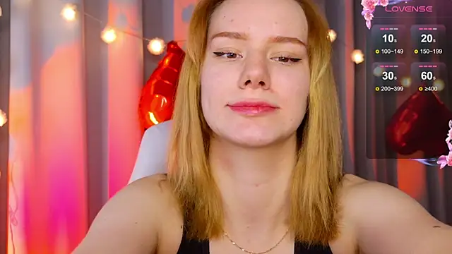 Snapshot of Ramona___ chatting on 02.03.25 Ramona online show from 02.03.25