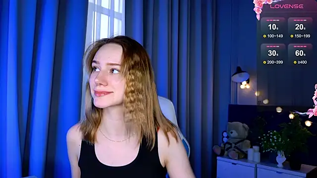 Snapshot of Ramona___ chatting on 03.06.25 Ramona online show from 03.06.25