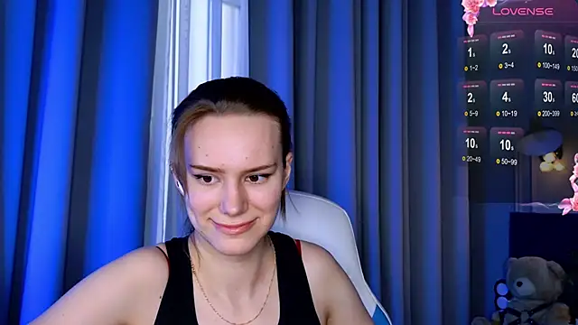 Snapshot of Ramona___ chatting on 03.06.25 Ramona online show from 03.06.25