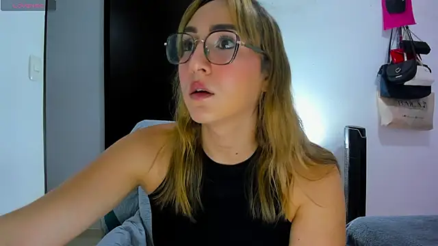andrea hills online show from 07.10.26