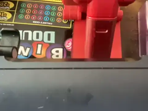 Snapshot of latinacubana chatting on 12.21.24 latinacubana online show from 12.21.24