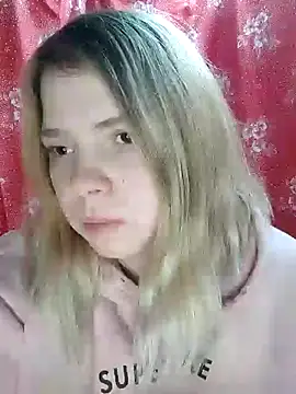 Zuli Kiska online show from 12.25.24