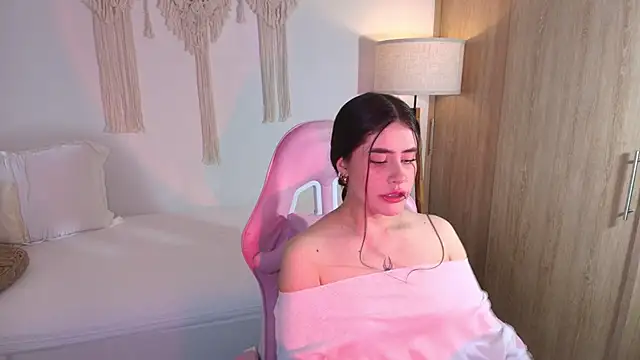 iriswest  online show from 12.21.25