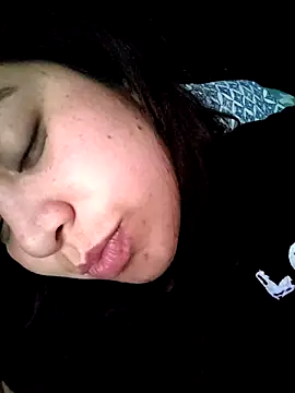 nicolcarrillo online show from 01.04.25