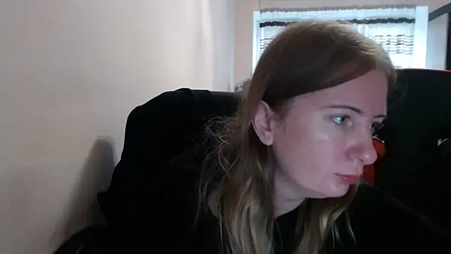 PeterAndJen online show from 10.09.25