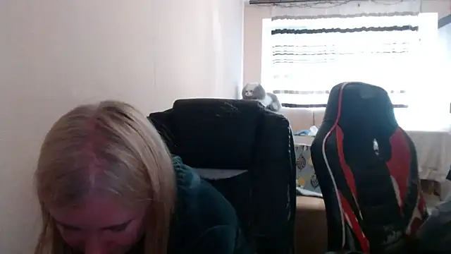 PeterAndJen online show from 05.14.26
