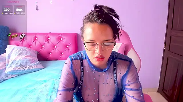 crissn0707 online show from 03.11.25