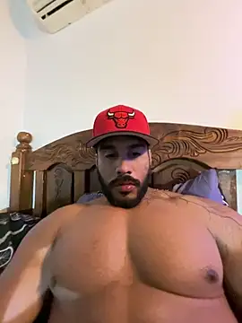 Snapshot of Artemis_Kazttman chatting on 10.21.25 Artemis Kazttman online show from 10.21.25