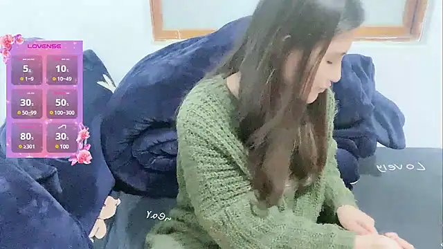 Snapshot of coco0318 chatting on 12.04.24 coco0318 online show from 12.04.24