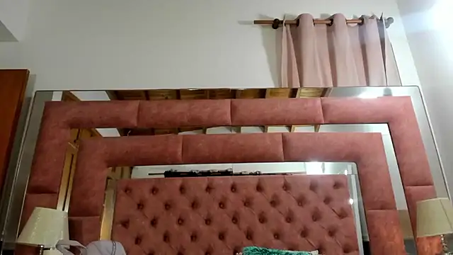 Snapshot of briana_wonder69xxx chatting on 09.16.25 briana wonder69xxx online show from 09.16.25