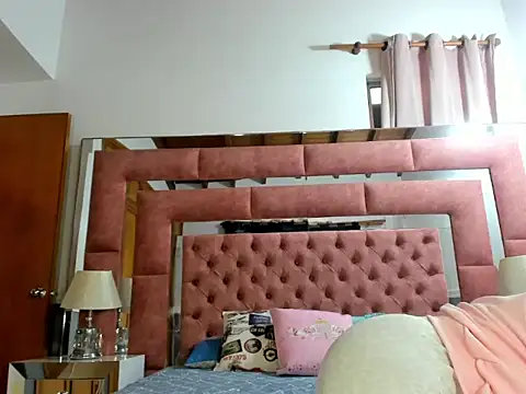 briana wonder69xxx online show from 03.18.26