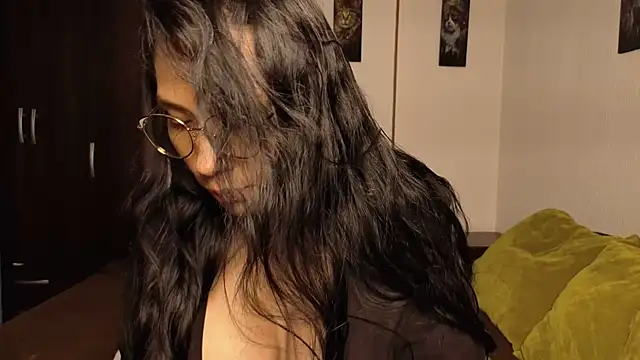 Snapshot of Angela_isabella chatting on 02.04.26 Angela isabella online show from 02.04.26