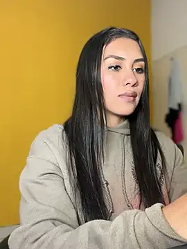 Ambar pe  online show from 01.05.25