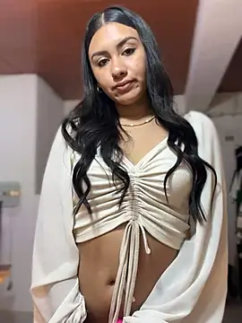 Ambar pe  online show from 01.12.25