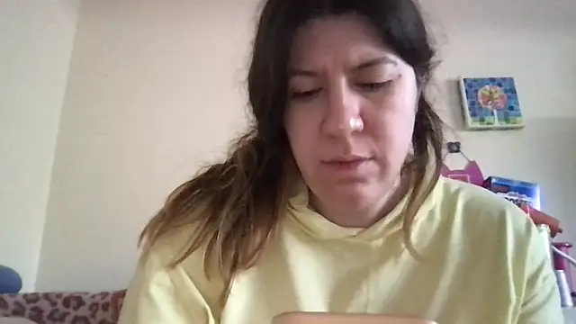 Snapshot of HYPHYtype chatting on 10.18.25 HYPHYtype online show from 10.18.25