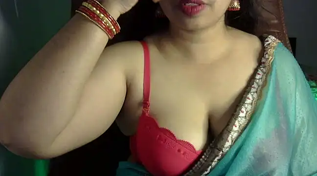 Snapshot of Maalnad_beauty chatting on 12.03.24 Maalnad beauty online show from 12.03.24
