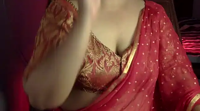 Snapshot of Maalnad_beauty chatting on 03.07.25 Maalnad beauty online show from 03.07.25