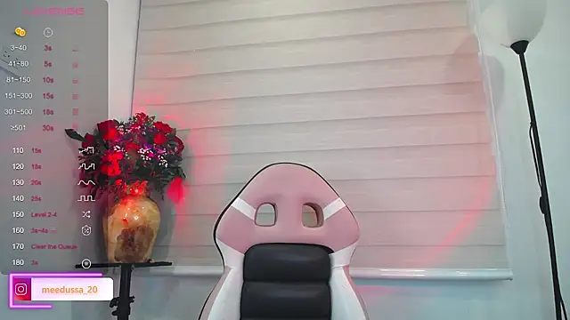 meedussa 20  online show from 02.20.26