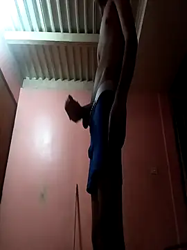 Snapshot of riggijaviersalas chatting on 11.06.25 riggijaviersalas online show from 11.06.25