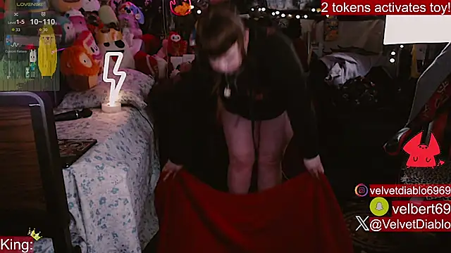 VelvetDiablo online show from 04.09.26