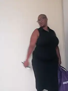 CuteHoney92 online show from 01.19.26