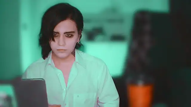 sademobeer online show from 04.10.26