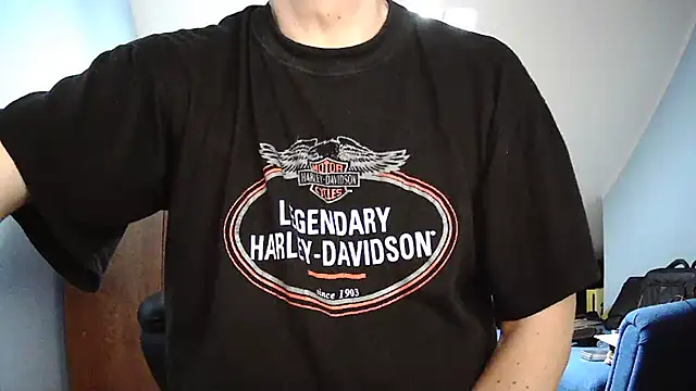 Snapshot of Niko_slave chatting on 01.15.25 Niko slave online show from 01.15.25