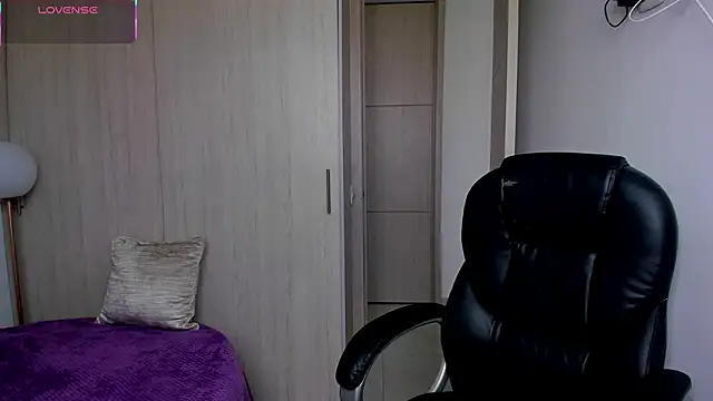 StacyConner online show from 02.10.26