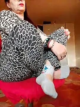 Love Tina56 online show from 10.22.25