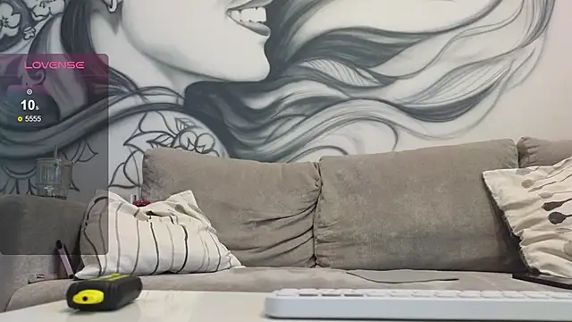 Snapshot of Scout_Avrora chatting on 12.05.24 Scout Avrora online show from 12.05.24