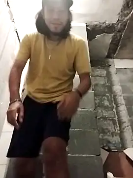 AlexAlejandro13 online show from 04.05.26