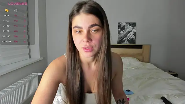 Bella Foryou online show from 11.30.25