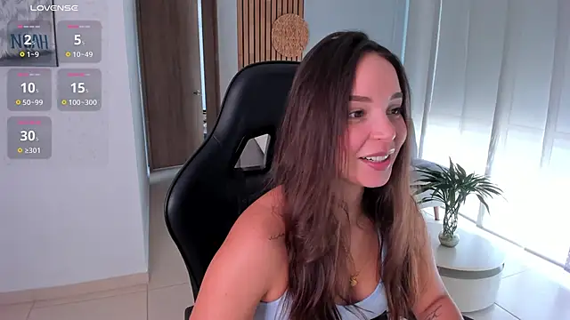 AnnieHallX online show from 11.26.25