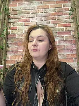 CandyShoopp online show from 12.21.25