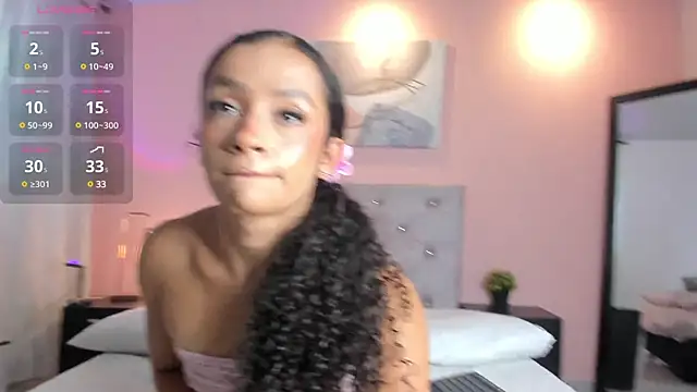 Snapshot of brianathompson chatting on 03.10.25 brianathompson online show from 03.10.25