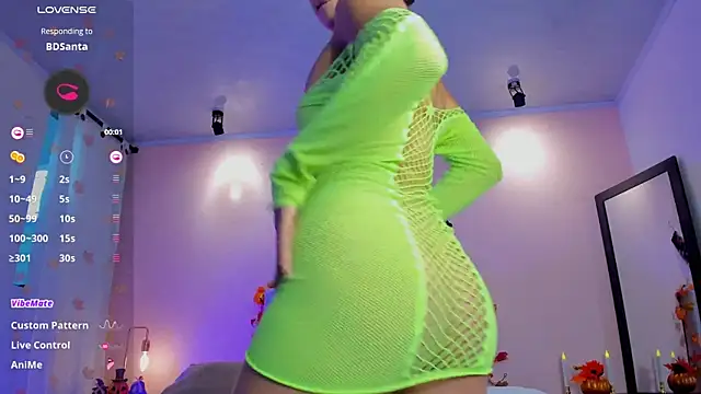 Snapshot of brianathompson chatting on 10.22.25 brianathompson online show from 10.22.25