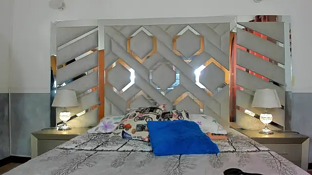 alexandra fire69x online show from 01.08.26