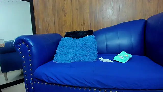 Mature Skinny online show from 02.13.25